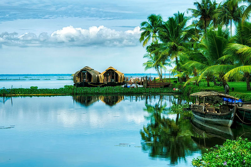 Alleppey The Backwater Houseboat Capital Of Kerala Untravel Blog